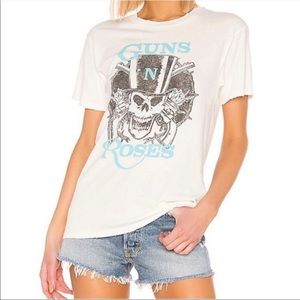 Daydreamer Guns N Roses Skull Tee